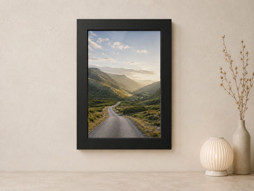 Combo Foto + Moldura 30x40 · com Vidro na cor Carvalho · Borda 4 cm